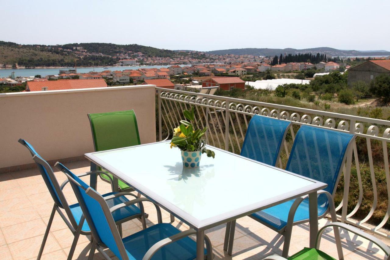 Apartman Dinka Trogir Dış mekan fotoğraf
